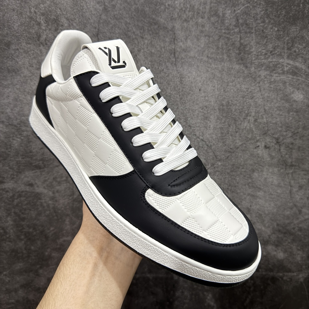 图片[3]-【海淘代购版】Louis Vuitton LV 路易威登 Rivoli 低帮休闲板鞋 海淘代购同渠道品质 高端零售 外贸充正专供 原版购入开发 ZP级全套包装 完美楦型 正确卡色 大底TPU 质感媲美原版 细节与原版一致 请注意区分市面通货材 尺码：38 39 40 41 42 43 44 45 46-选品中心