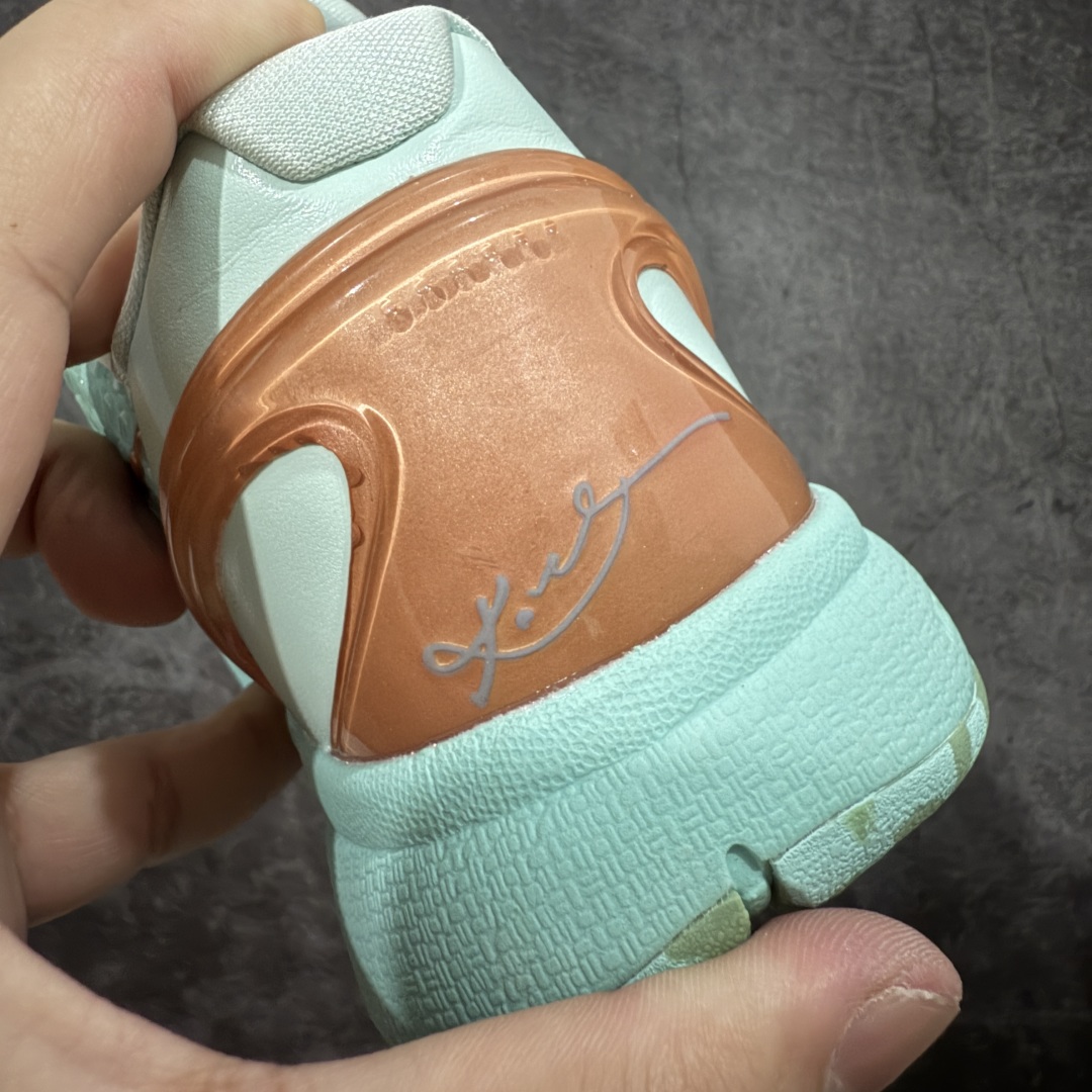  
NK Zoom Kobe 6 Protro 科比六代—PE杰伦·布伦森
科比6金蓝  PE2025-