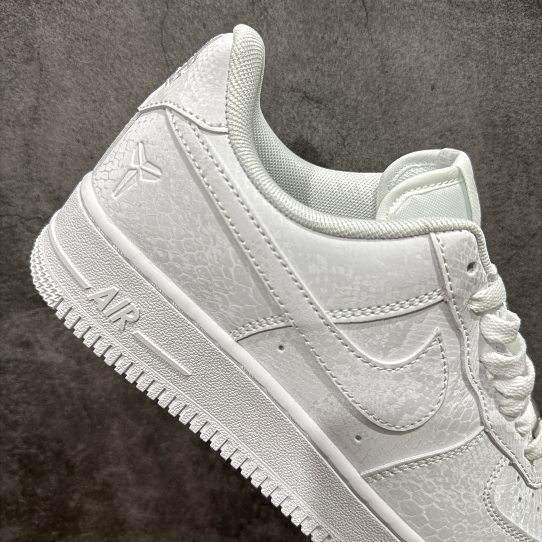 图片[7]-【XE纯原】Kobe x Nike Air Force 1\’07 Low 科比 空军一号低帮休闲板鞋 顶级品质 原版鞋盒 附赠40张科比明信片海报  原楦头原纸板 原装鞋盒 内置全掌气垫 原厂鞋底 货号：IB0018-100  尺码：39 40 40.5 41 42 42.5 43 44 44.5 45 46-选品中心