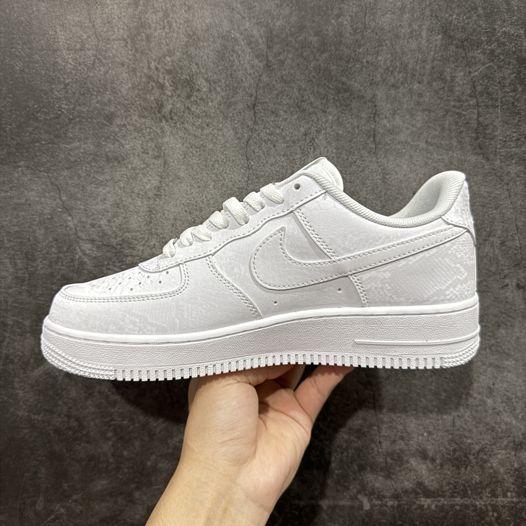 图片[2]-【XE纯原】Kobe x Nike Air Force 1\’07 Low 科比 空军一号低帮休闲板鞋 顶级品质 原版鞋盒 附赠40张科比明信片海报  原楦头原纸板 原装鞋盒 内置全掌气垫 原厂鞋底 货号：IB0018-100  尺码：39 40 40.5 41 42 42.5 43 44 44.5 45 46-选品中心