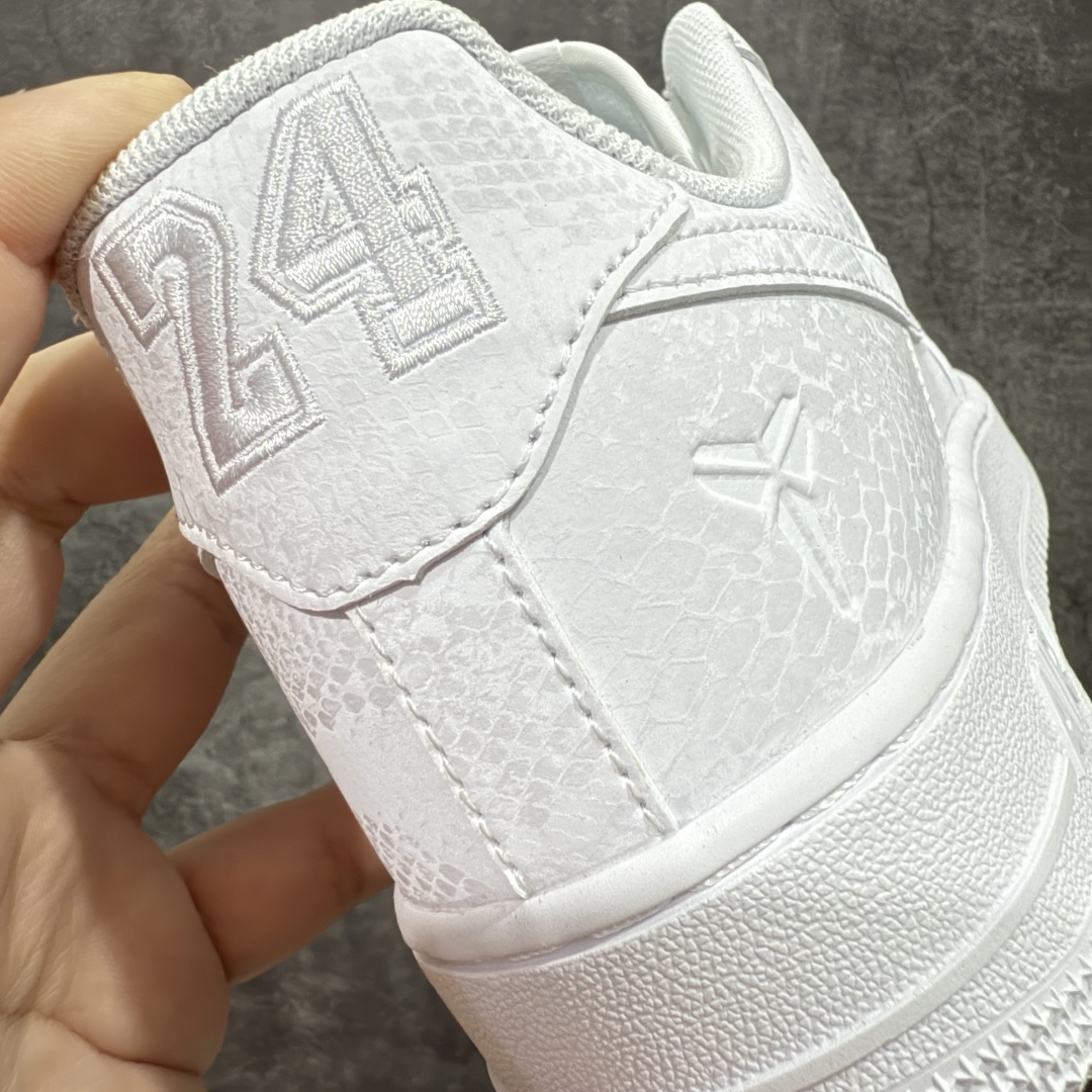 图片[2]-【XE纯原】Kobe x Nike Air Force 1\’07 Low 科比 空军一号低帮休闲板鞋 顶级品质 原版鞋盒 附赠40张科比明信片海报  原楦头原纸板 原装鞋盒 内置全掌气垫 原厂鞋底 货号：IB0018-100  尺码：39 40 40.5 41 42 42.5 43 44 44.5 45 46-选品中心