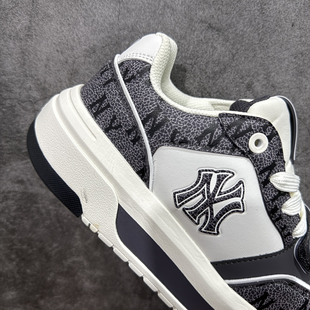 图片[7]-【纯原版】韩国洋基队NY大标潮流老爹鞋 MLB小白鞋市面上唯一顶级纯原版本 原材料打造 原楦原档案数据开发版型 完美鞋头弧度/后套收口效果🆚市面文案版本‼️ 原厂立体填充鞋舌海绵 中底注胶孔原数据开发模具大底 原厂转印标 保证不掉字 内增高6cm 原厂1：1模具开发 原厂进口纳米材质 原厂 全套手提袋 原盒雷射防伪标包装 天猫订单品质 官网尺码35 36 36.5 37.5 38 38.5 39 40 40.5 41 42 42.5 43 44 44.5 45-选品中心