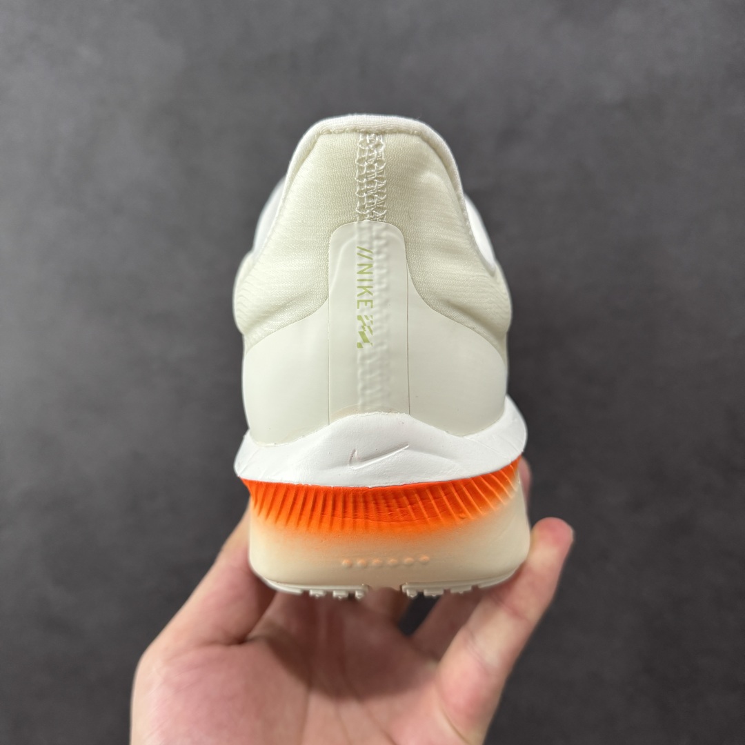 图片[4]-【原装版本】Nk Zoom Fly 6 耐克超弹轻盈跑步鞋  #鞋款搭载 Flyknit 材料 打造出众弹性 易于穿脱。采用React技术 轻盈耐穿泡绵打造,铸就出众回弹的顺畅迈步体验。结合内置碳纤维板,塑就柔韧灵活的迈步体验 货号：FN8455-105  尺码：36 37 38 39 40 40.5 41 42 42.5 43 44 44.5 45-选品中心