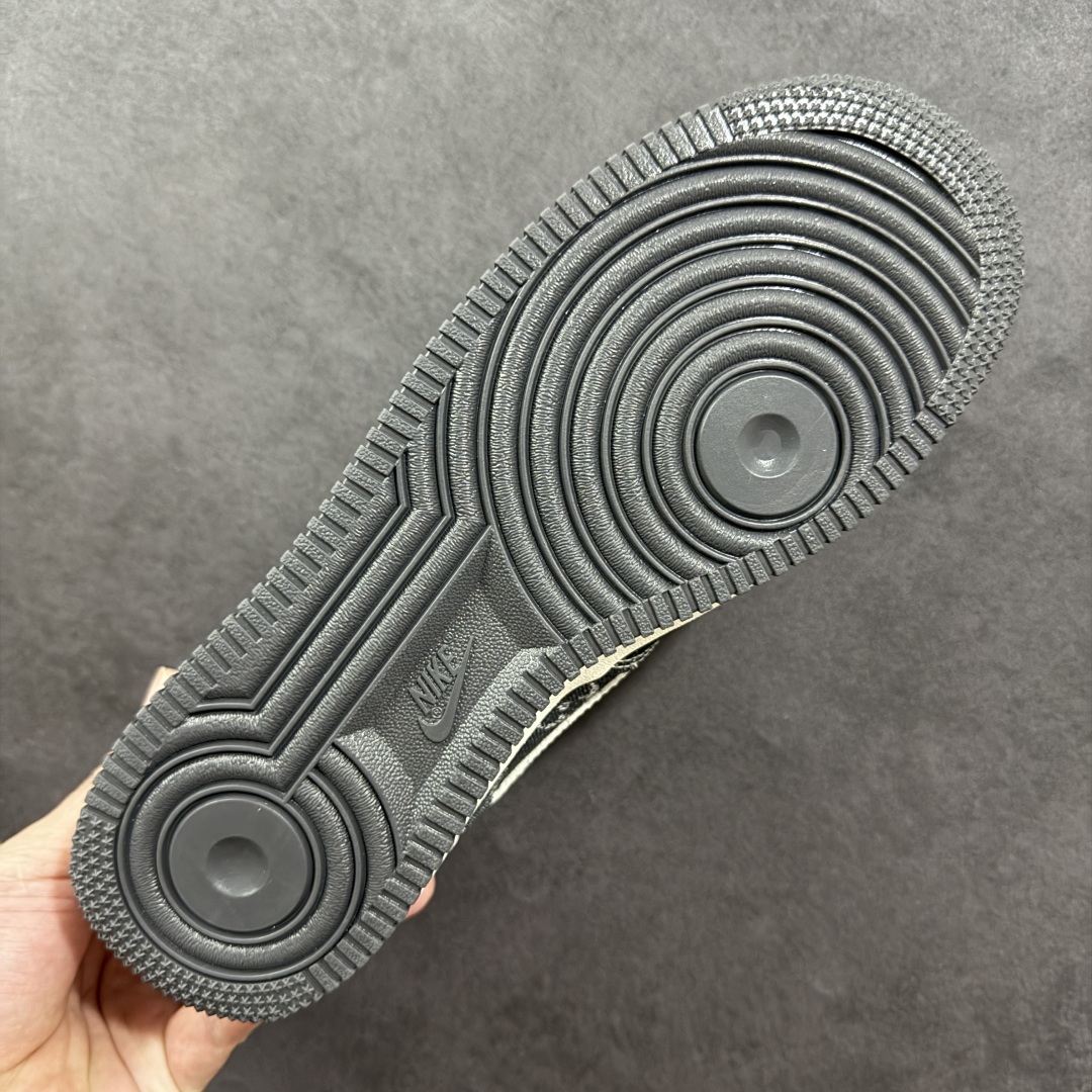 图片[9]-【定制版】Nike Air Force 1\’07 Low LV联名 黑牛仔 空军一号低帮休闲板鞋 ZD1988-003  原楦头原纸板 原装鞋盒 原厂鞋底 超高清洁度 细节完美  尺码：36 36.5 37.5 38 38.5 39 40 40.5 41 42 42.5 43 44 44.5 45-选品中心