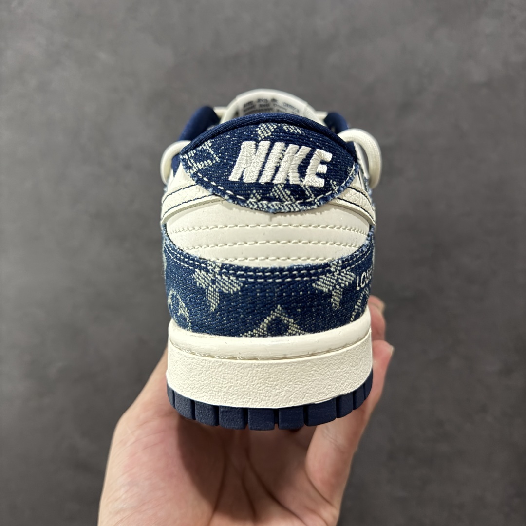 图片[4]-【定制版】Nike SB Dunk Low LV联名 蓝暗花抽绳 周年高端定制 低帮休闲板鞋  #定制鞋盒 大厂纯原品质出货 超高清洁度 皮料切割干净无任何毛边 细节完美 货号：YX5066-376  尺码：36 36.5 37.5 38 38.5 39 40 40.5 41 42 42.5 43 44 44.5 45-选品中心