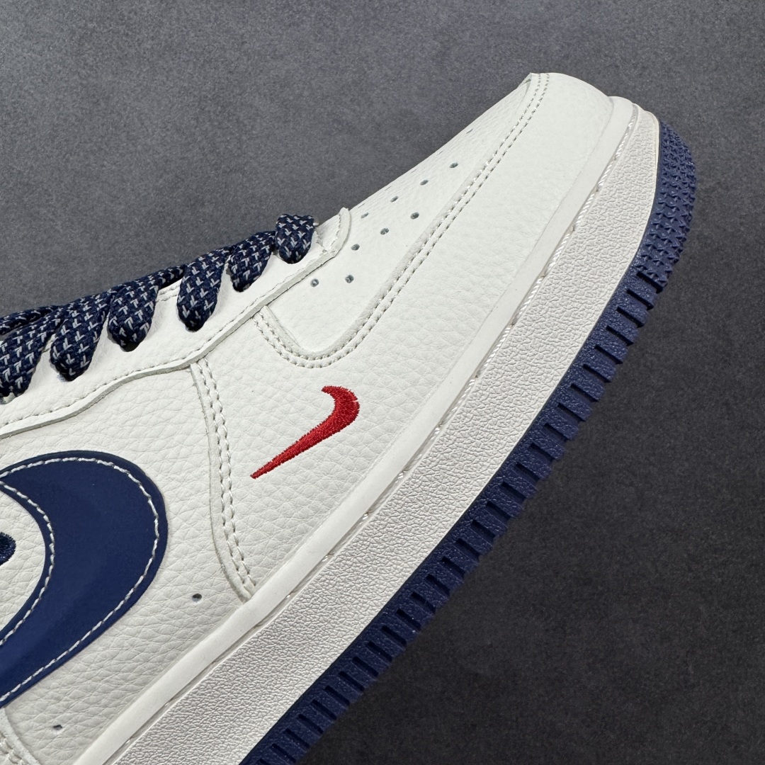 图片[5]-【定制版】Nike Air Force 1\’07 Low Supreme联名 米蓝勾 空军一号低帮休闲板鞋  #原楦头原纸板 原装鞋盒 原厂鞋底 超高清洁度 细节完美 货号：HH7518-071  尺码：36 36.5 37.5 38 38.5 39 40 40.5 41 42 42.5 43 44 44.5 45-选品中心