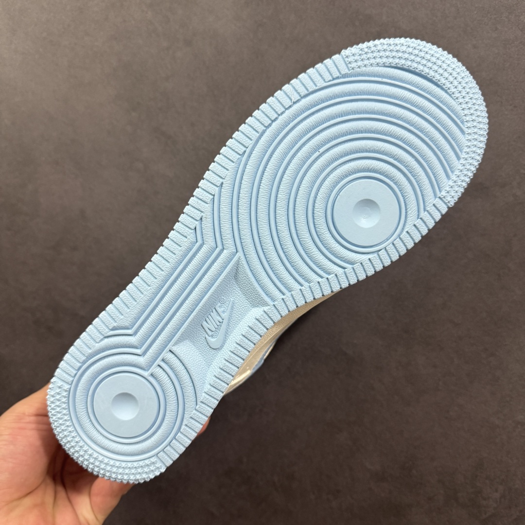 图片[9]-【定制版】Nike Air Force 1\’07 Low 联名 天蓝勾 空军一号低帮休闲板鞋  #原楦头原纸板 原装鞋盒 原厂鞋底 超高清洁度 细节完美 货号：CS5288-030  尺码：36 36.5 37.5 38 38.5 39 40 40.5 41 42 42.5 43 44 44.5 45-选品中心