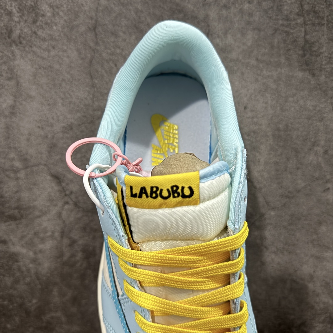  
【定制版】Travis Scott x Nike Air Jordan 1 Low x LABUBU