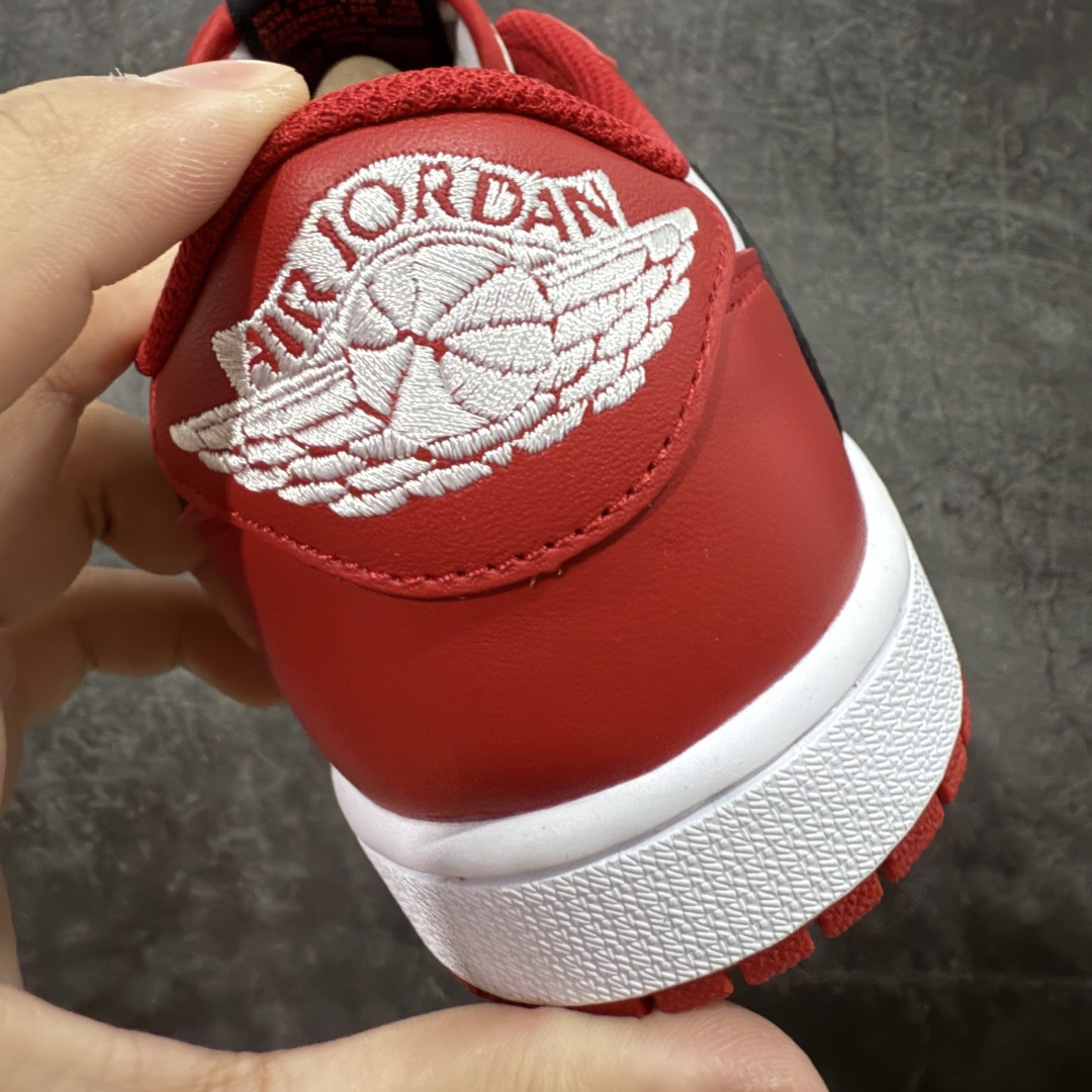  
Travis Scott x Air Jordan AJ1 Low OG SP TS联名倒钩低帮 白
