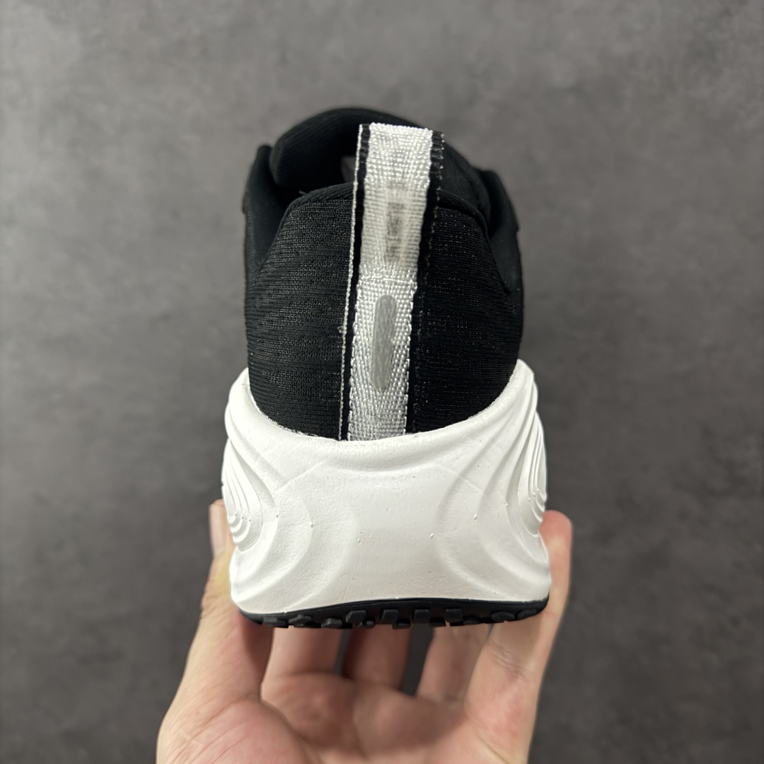 图片[4]-【纯原版】Nike Air Zoom Vomero PLUS 全新科技提前原鞋开发 运动跑鞋 区别市面真标版本 必定是官方强力主推款式，真正的Zoom缓震科技嵌入如假包退 ，缓震大底带公司同步定位 货号： HV8150-002 尺码：36 36.5 37.5 38 38.5 39 40 40.5 41 42 42.5 43 44 44.5 45-选品中心