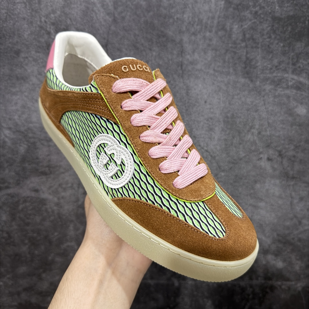 图片[3]-【广东礼盒版本】Gucci 古驰G75 圆头系带运动鞋 这款鞋履采用柔软的绒面材质鞋面制作，精致之中散发现代魅力。流线型廓形与标志性互扣式双G标识优雅辉映，为整体设计倍添精致美感。 GG帆布镶饰 互扣式双G标识 另附一副鞋带 系带固定 跟高：3.5厘米 尺码：35-46-选品中心