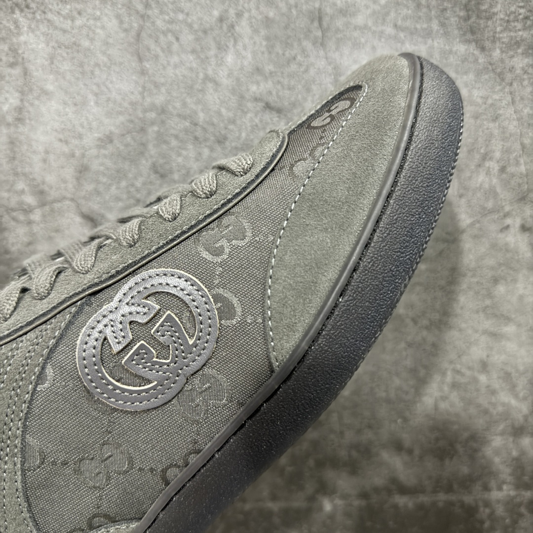 图片[6]-【广东礼盒版本】Gucci 古驰G75 圆头系带运动鞋 这款鞋履采用柔软的绒面材质鞋面制作，精致之中散发现代魅力。流线型廓形与标志性互扣式双G标识优雅辉映，为整体设计倍添精致美感。 GG帆布镶饰 互扣式双G标识 另附一副鞋带 系带固定 跟高：3.5厘米 尺码：35-46-选品中心