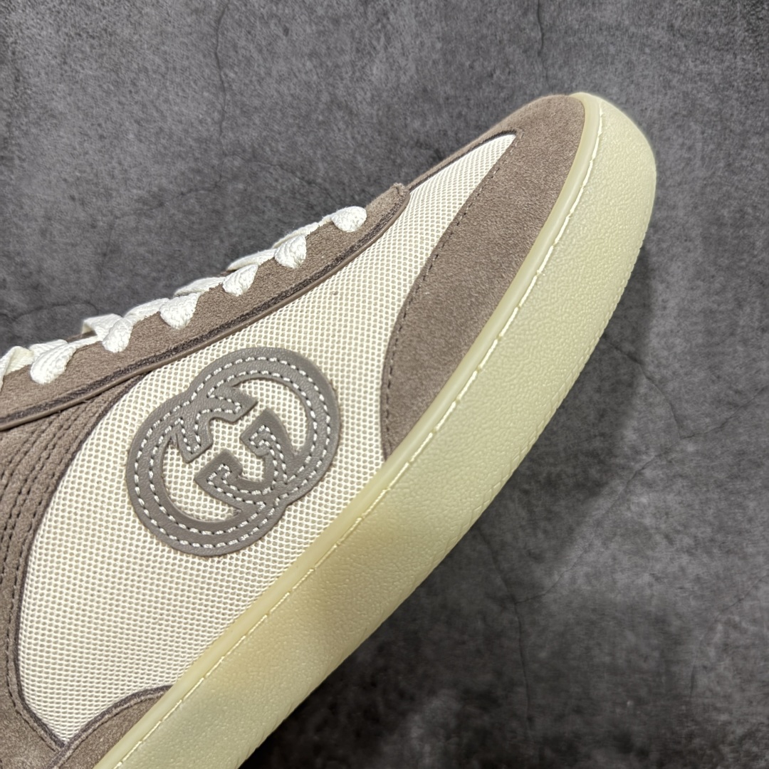 图片[6]-【广东礼盒版本】Gucci 古驰G75 圆头系带运动鞋 这款鞋履采用柔软的绒面材质鞋面制作，精致之中散发现代魅力。流线型廓形与标志性互扣式双G标识优雅辉映，为整体设计倍添精致美感。 GG帆布镶饰 互扣式双G标识 另附一副鞋带 系带固定 跟高：3.5厘米 尺码：35-46-选品中心