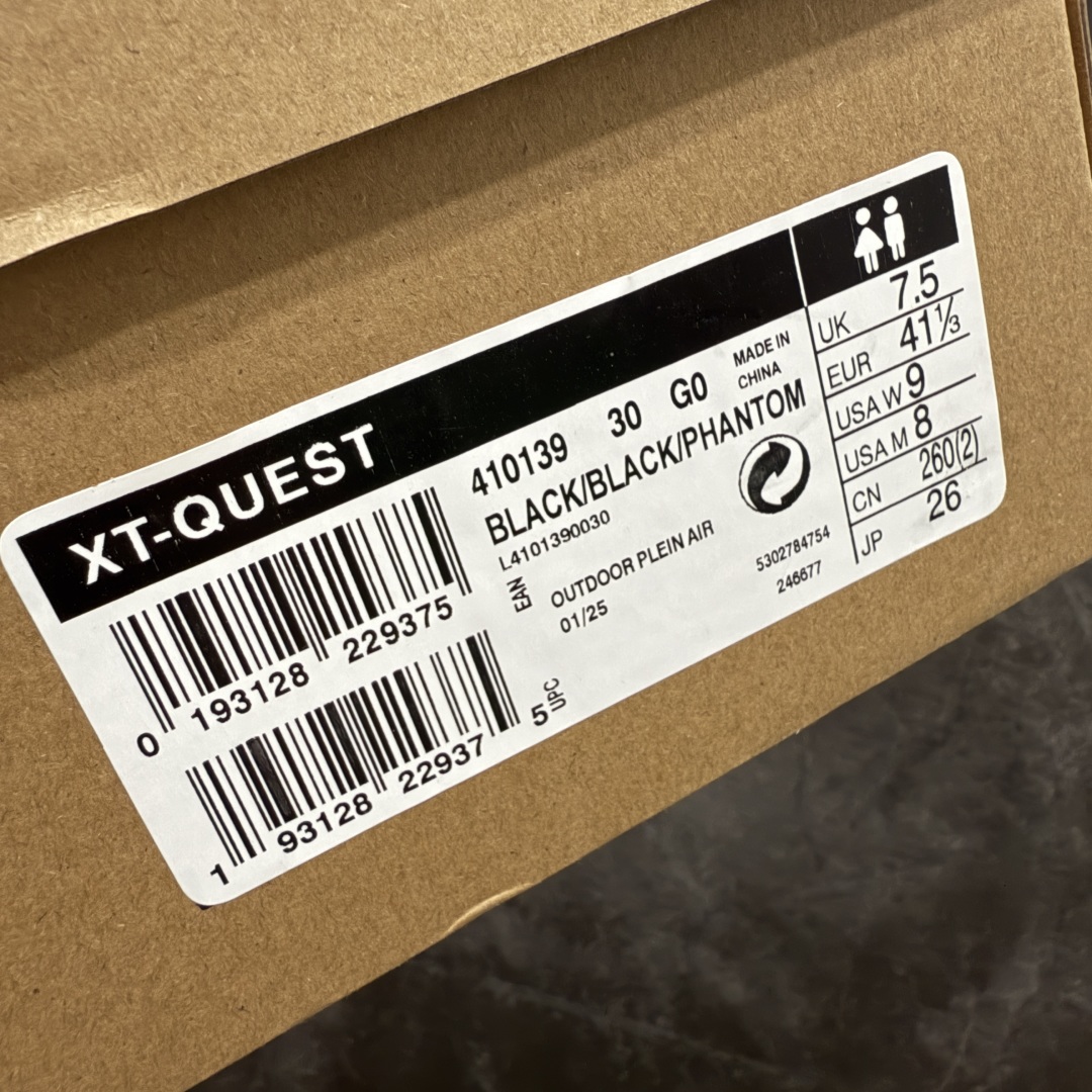 图片[11]-【A1外贸版】Salomon XT-QUEST ADV 萨洛蒙情侣款户外机能鞋 黑色 410139 全新外贸大厂出品 细节品质大改进 独立私模 最大做到47.5码 全鞋采用为原厂一致材料打造 全新鞋型 相对市场版本 版型更正 全新玻璃冲刀 清洁度提升 同步原版左右鞋带孔的间距加大（市场版间距太小） 网面与鞋头材料校对一致无色差（市面版本有色差） 大底contagrip凹陷程度同步原版（市面版都有差别） 鞋舌两侧鞋帮脚踝处更加直挺（之前老版往中间踏） 鞋头处添加☯️太极标 所有细节多次修改校正 坚持同步原版无差别 毋庸置疑全市场最好的版本💪🏻终端优势供应 尺码：36 36.5 37.5 38 38.5 39 40 40.5 41 42 42.5 43 44 44.5 45 46 47.5-选品中心