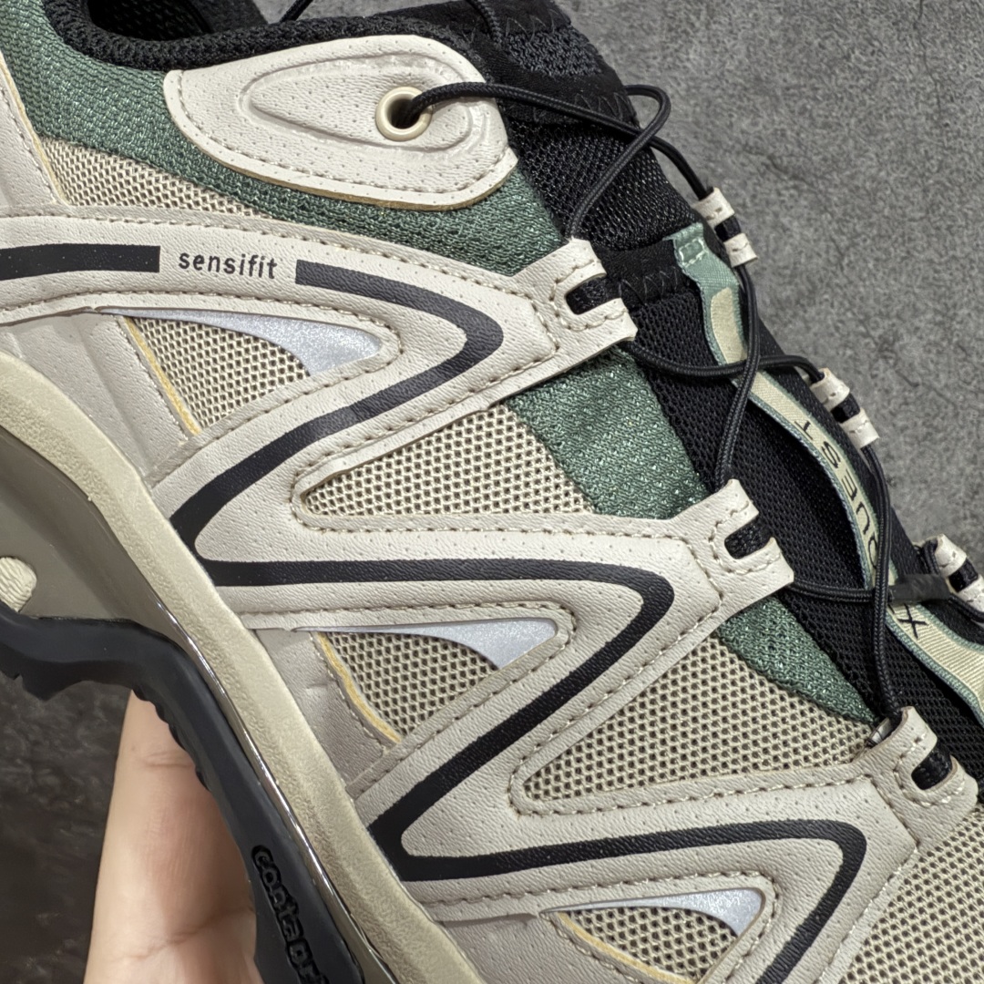 图片[5]-【A1外贸版】Salomon XT-QUEST ADV 萨洛蒙情侣款户外机能鞋 复古卡其色 474790 全新外贸大厂出品 细节品质大改进 独立私模 最大做到47.5码 全鞋采用为原厂一致材料打造 全新鞋型 相对市场版本 版型更正 全新玻璃冲刀 清洁度提升 同步原版左右鞋带孔的间距加大（市场版间距太小） 网面与鞋头材料校对一致无色差（市面版本有色差） 大底contagrip凹陷程度同步原版（市面版都有差别） 鞋舌两侧鞋帮脚踝处更加直挺（之前老版往中间踏） 鞋头处添加☯️太极标 所有细节多次修改校正 坚持同步原版无差别 毋庸置疑全市场最好的版本💪🏻终端优势供应 尺码：36 36.5 37.5 38 38.5 39 40 40.5 41 42 42.5 43 44 44.5 45 46 47.5-选品中心