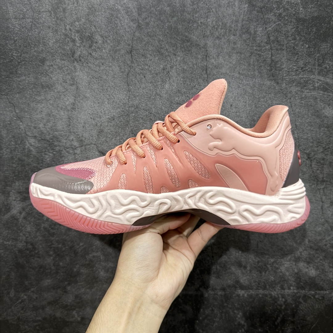  
PUMA Hali 1 彪马哈里伯顿一代舒适百搭防滑耐磨低帮篮球鞋 

设计师和哈里伯顿在设计过程中