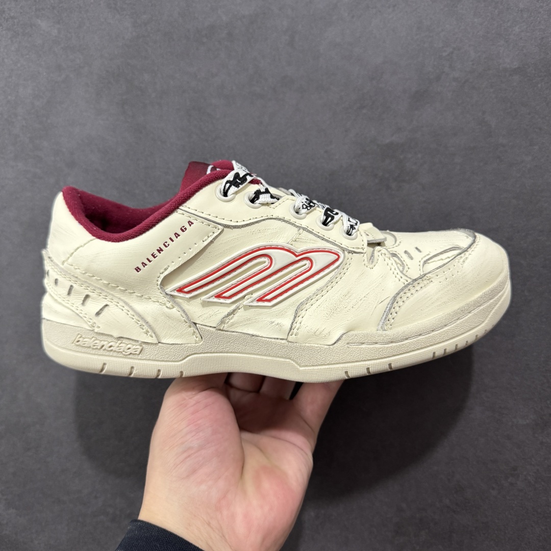 【广东礼盒版】Balenciaga 巴黎世家 Hamptons 手工做旧款 牛皮革 复古圆头系带低帮休闲鞋 官方原配套鞋盒 防尘纸配套齐全 尺码:35 36 37 38 39 40 女鞋先出-选品中心