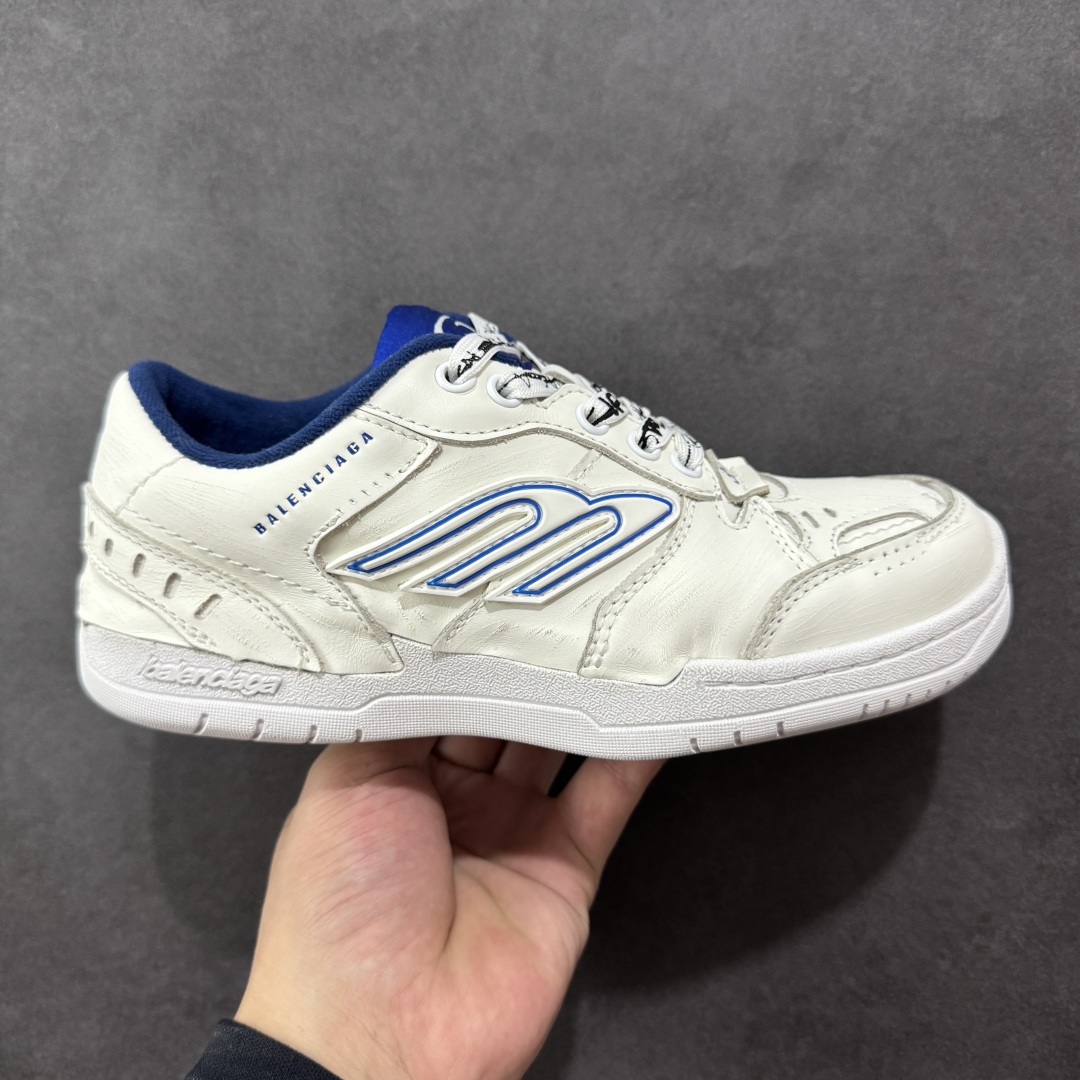 【广东礼盒版】Balenciaga 巴黎世家 Hamptons 手工做旧款 牛皮革 复古圆头系带低帮休闲鞋 官方原配套鞋盒 防尘纸配套齐全 尺码:35 36 37 38 39 40 女鞋先出-选品中心