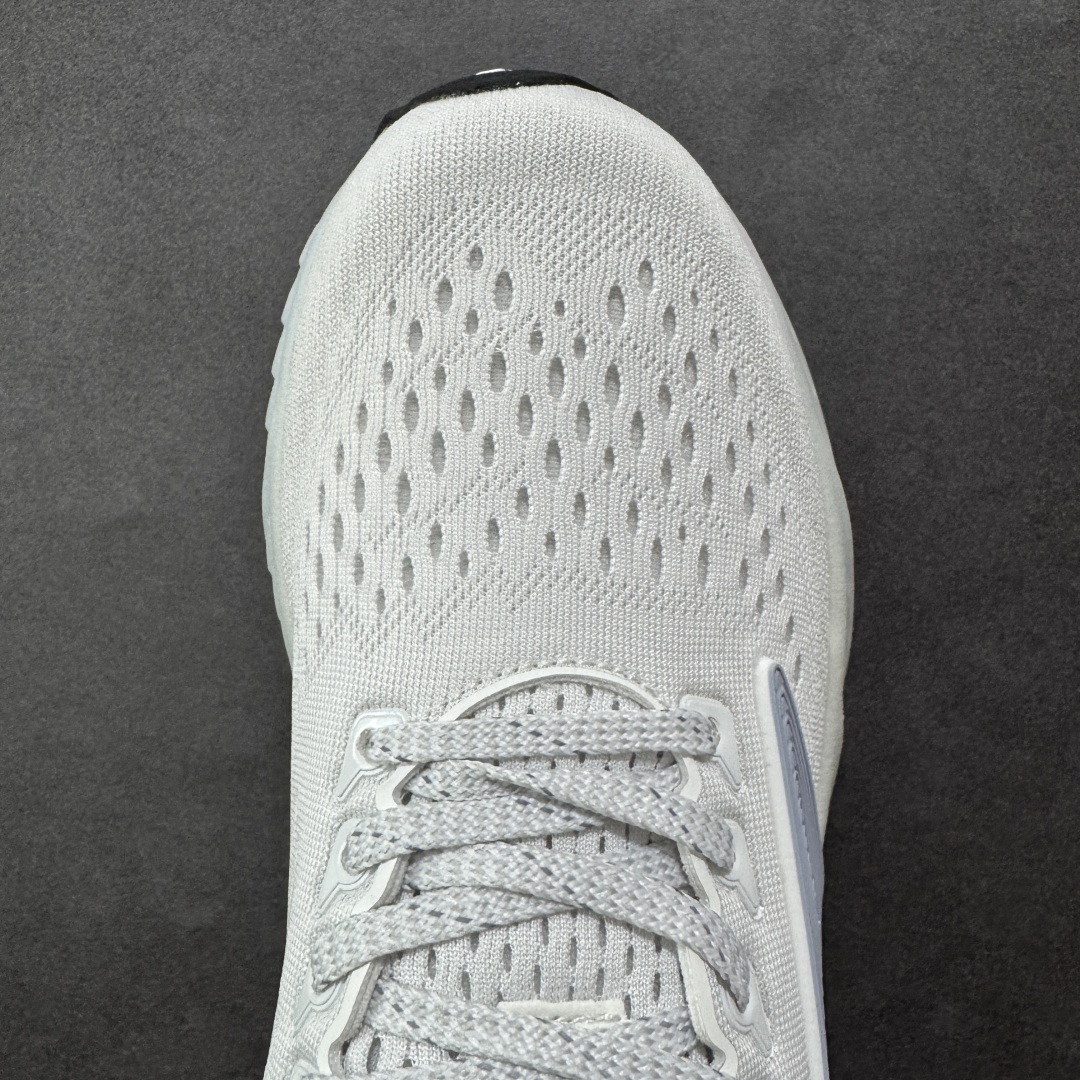 图片[8]-【纯原版】Brooks 布鲁克斯 Glycerin Max超级甘油 超弹轻盈跑步鞋 低帮透气缓震支撑休闲运动慢跑鞋 采用改进工程空气网眼组合热熔工艺 鞋面材质搭载DNA LOFT V2密度泡棉缓震系统 中底外置防滑耐磨橡胶底片 尺码：36-46-选品中心