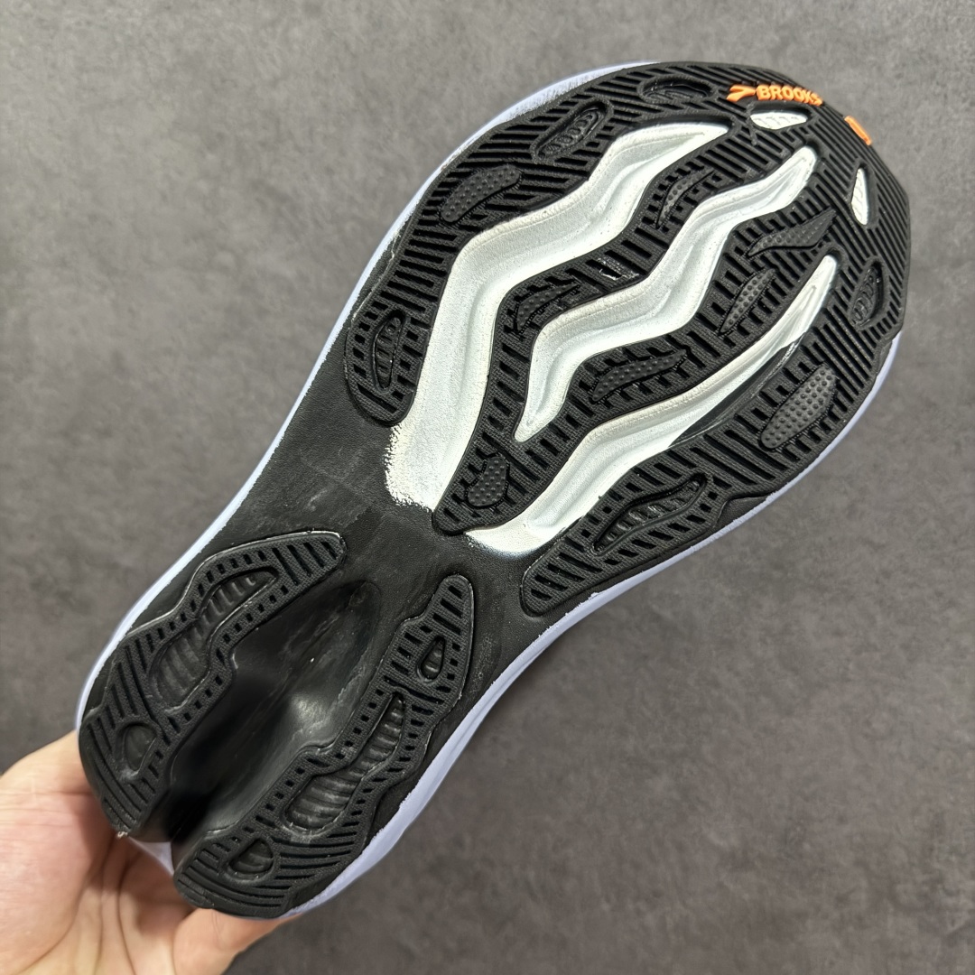图片[9]-【纯原版】Brooks 布鲁克斯 Glycerin Max超级甘油 超弹轻盈跑步鞋 低帮透气缓震支撑休闲运动慢跑鞋 采用改进工程空气网眼组合热熔工艺 鞋面材质搭载DNA LOFT V2密度泡棉缓震系统 中底外置防滑耐磨橡胶底片 尺码：36-46-选品中心