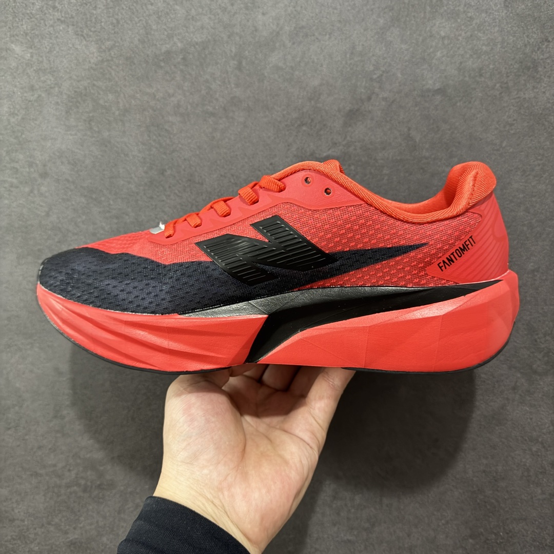 180 NEW BALANCE Rebel FuelCell Rebel V4 舒适时尚织物减震耐磨低帮马拉松轻量化跑步鞋 MFCXLB4