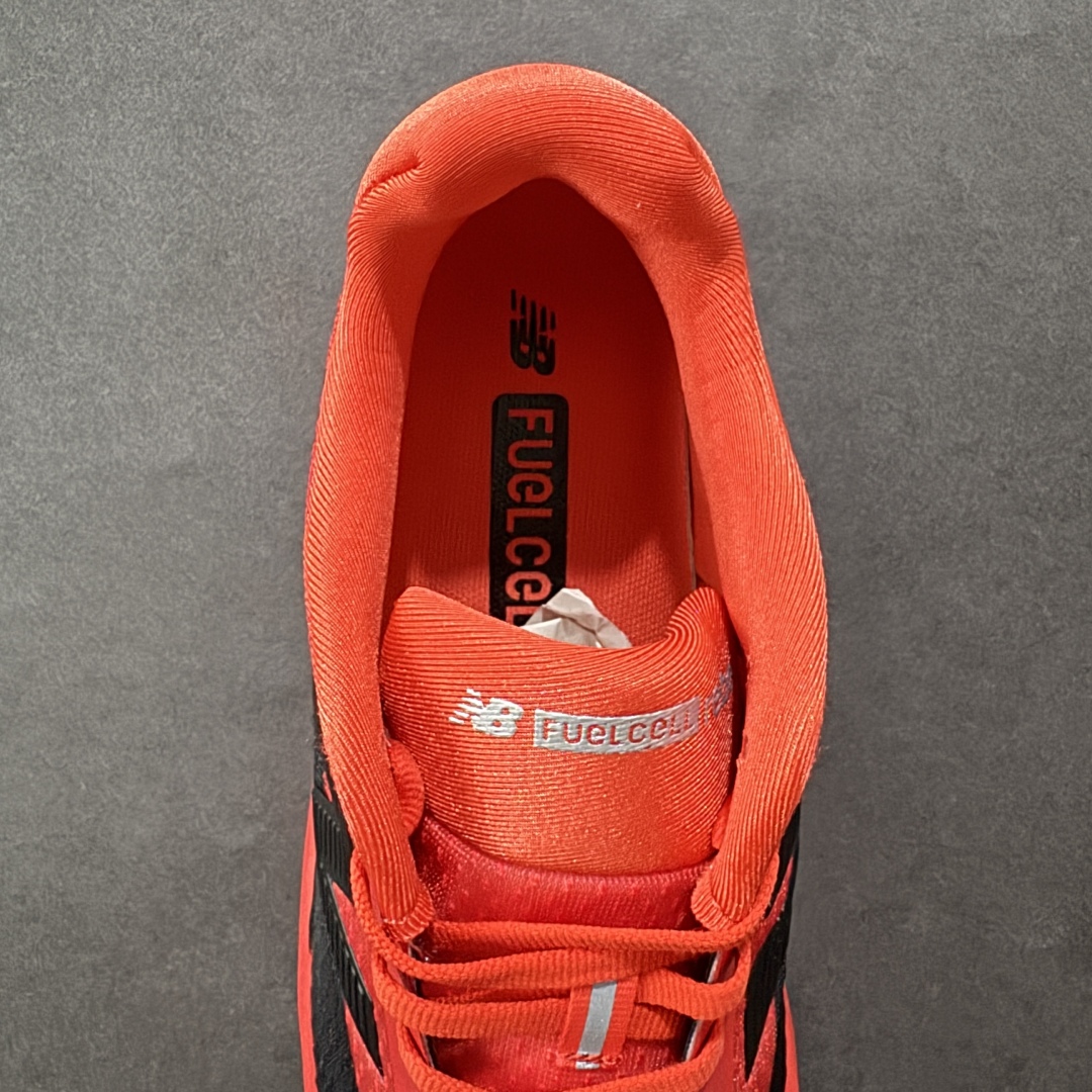 180 NEW BALANCE Rebel FuelCell Rebel V4 舒适时尚织物减震耐磨低帮马拉松轻量化跑步鞋 MFCXLB4