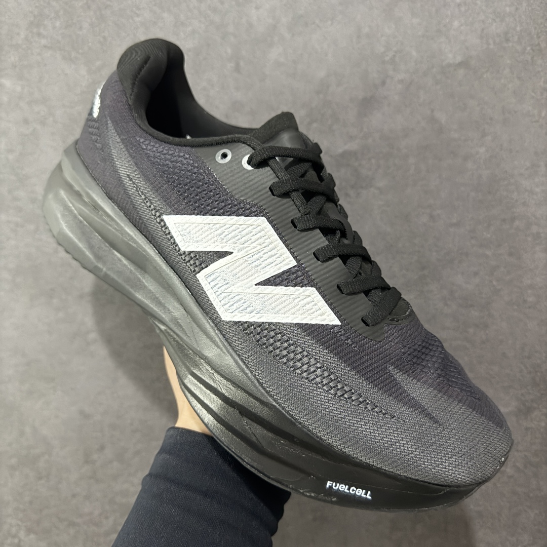 NEW BALANCE Rebel FuelCell Rebel V4 舒适时尚织物减震耐磨低帮马拉松轻量化跑步鞋 MFCXLB4