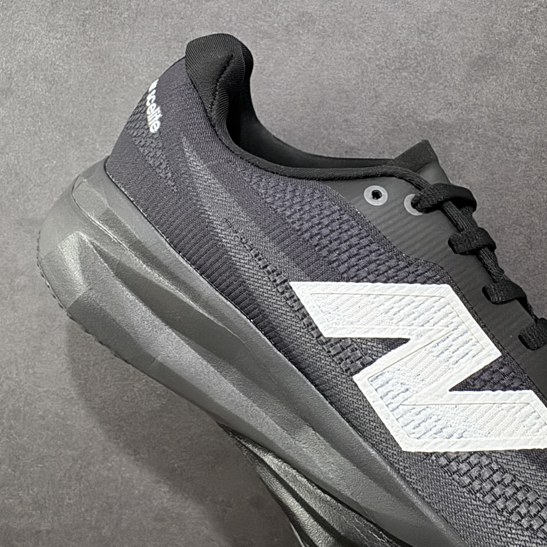 NEW BALANCE Rebel FuelCell Rebel V4 舒适时尚织物减震耐磨低帮马拉松轻量化跑步鞋 MFCXLB4