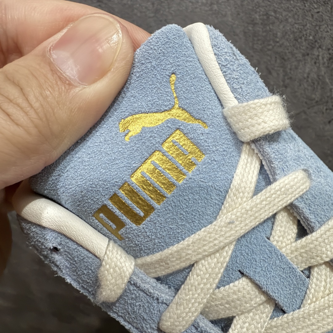 图片[5]-【CS纯原版】Puma Speedcat OG Sparco 彪马罗马阿莫尔系列 复古运动休闲赛车跑鞋 蓝白 市场第一梯队品质 版型 细节 烫金走线 完全碾压市场任意版本 欢迎对比🆚 工厂耗时3个月开发 原装档案原数据纸版楦型 采用固色翻毛皮鞋面材质(正确二次成型\’猛帮\’成型工艺🆚区别市面版本!!) 外置原数据开发轻量耐磨橡胶大底💪🏻 全球知名运动品牌PUMA宝马赛车系列 融合了宝马车队的标志性配色 以趣味十足又前卫复古的设计引领潮流 将赛道精神融入街头时尚 开启前卫竞速之旅 主打前卫复古风 Roma鞋款的鞋侧以复古的流线造型 缀以宝马经典Logo 巧妙吸睛 而Speedcat鞋款以亮眼三色条纹元素缀以舒适鞋面 赋予了独特的个性美学 演绎赛车的无尽能量 货号：403688-01 尺码：35-45-选品中心