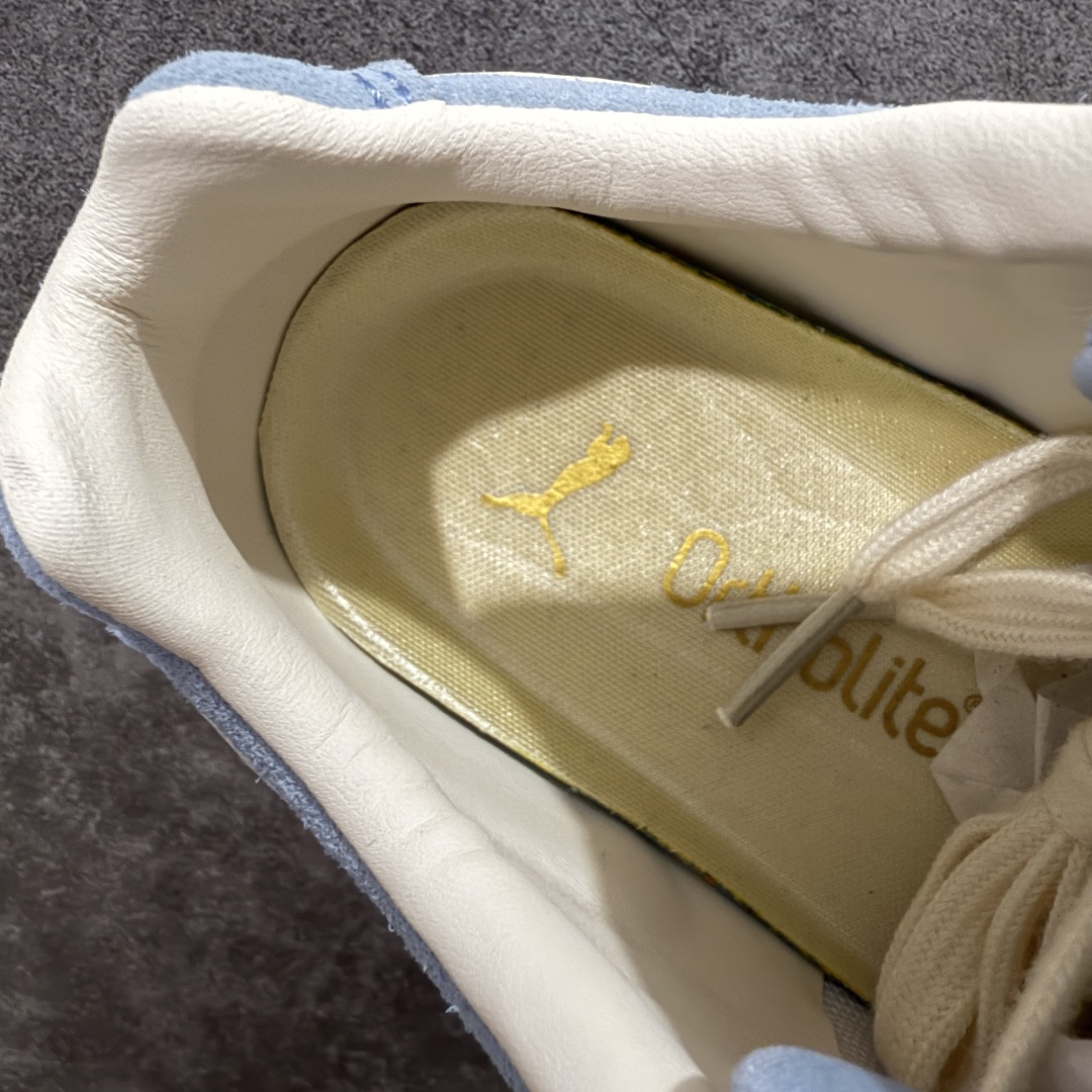 图片[7]-【CS纯原版】Puma Speedcat OG Sparco 彪马罗马阿莫尔系列 复古运动休闲赛车跑鞋 蓝白 市场第一梯队品质 版型 细节 烫金走线 完全碾压市场任意版本 欢迎对比🆚 工厂耗时3个月开发 原装档案原数据纸版楦型 采用固色翻毛皮鞋面材质(正确二次成型\’猛帮\’成型工艺🆚区别市面版本!!) 外置原数据开发轻量耐磨橡胶大底💪🏻 全球知名运动品牌PUMA宝马赛车系列 融合了宝马车队的标志性配色 以趣味十足又前卫复古的设计引领潮流 将赛道精神融入街头时尚 开启前卫竞速之旅 主打前卫复古风 Roma鞋款的鞋侧以复古的流线造型 缀以宝马经典Logo 巧妙吸睛 而Speedcat鞋款以亮眼三色条纹元素缀以舒适鞋面 赋予了独特的个性美学 演绎赛车的无尽能量 货号：403688-01 尺码：35-45-选品中心