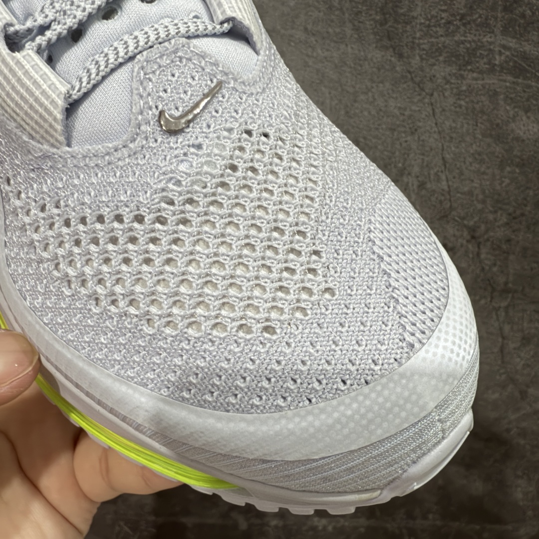 图片[4]-【NFC纯原】Nike Pegasus Premium Pace Series x After Dark Tour联名款IF5585-001舒适百搭减震防滑耐磨透气 低帮跑步鞋     简约又不失活力，上脚超吸睛。  它不仅颜值高，性能更是一绝！  全掌气垫科技，减震防滑超耐磨，每一步都能感受到强劲回弹，给双脚舒适支撑。  透气鞋面，跑步时双脚也能自由呼吸。    #独家原包 原底原料 开模打造  #原厂鞋标 高精密准度  #原楦原纸板开发 匹配原版98%以上  #后跟弧度 正确呈现  #原厂皮料 质感无敌  #皮料切割干净 无任何毛边 清洁度细节完美    货号：HQ2593-103    尺码：35.5-46-选品中心