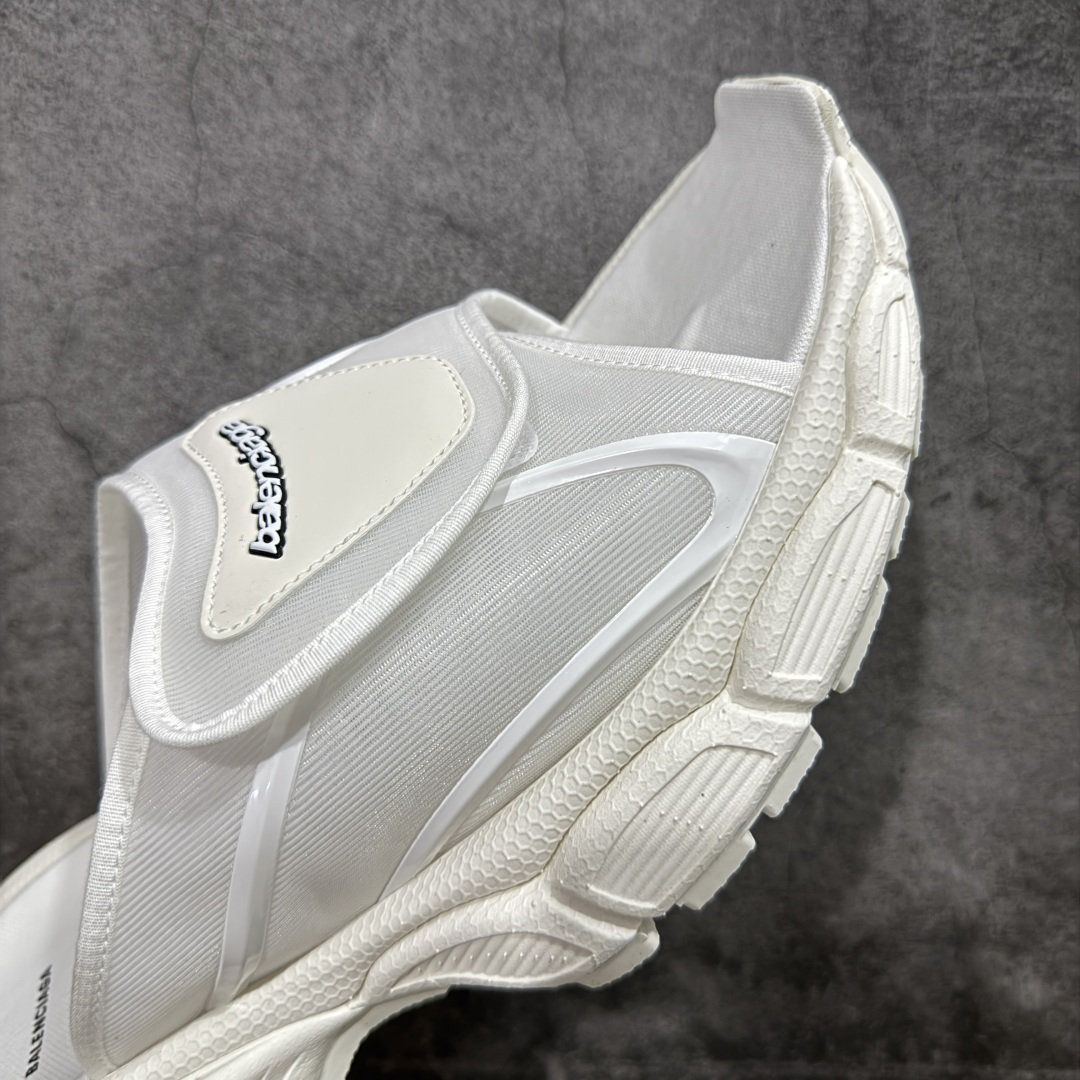  
【纯原】Balenciaga巴黎世家 3XL 圆头套脚一字拖鞋 男款 白色
原版原材料开发
正确做旧