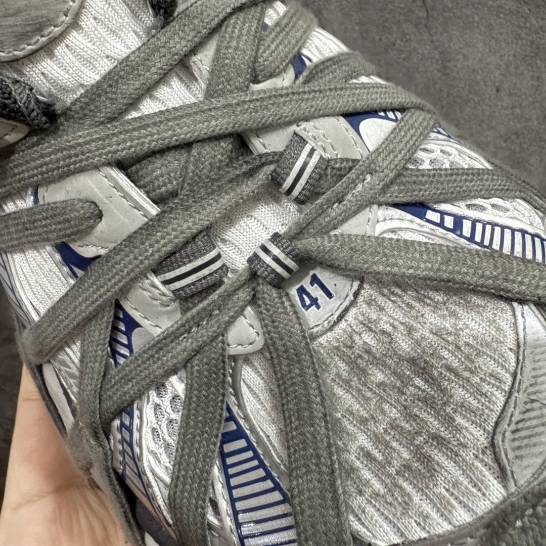图片[5]-【X版2.0纯原】Balenciaga 3XL 蜘蛛侠 全新金属B款绑带 Sneaker XXXL 巴黎世家 系带老爹鞋 市面最顶没有之一 原厂楦头生产 网布 超纤 均采购于 原厂材料 不然穿出门就是一眼假 大底独立模具开发 细节修正 无数次版型调整 鞋子可随意对比正品！ 尺码：35/46(偏大一码)-选品中心