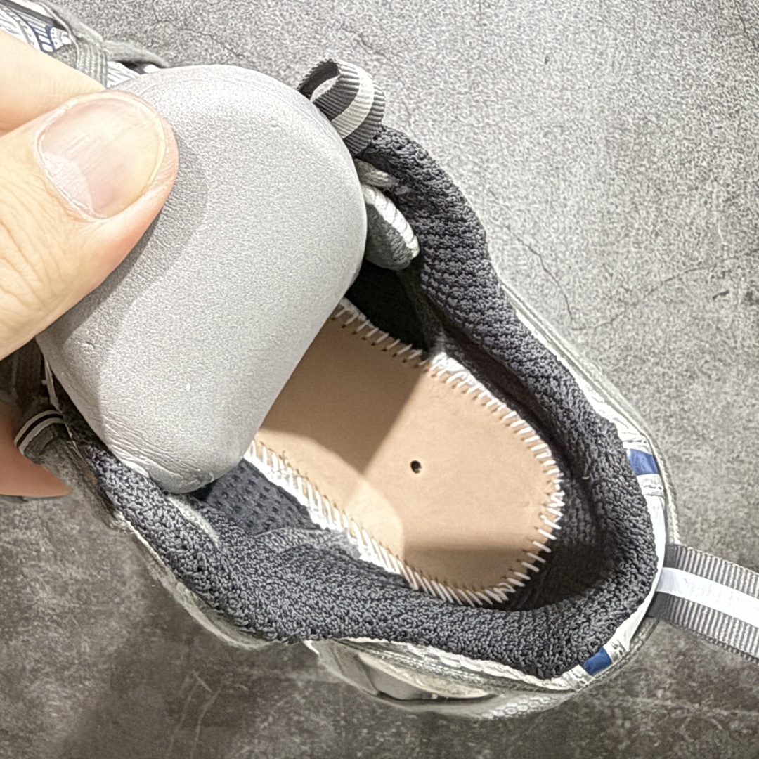 图片[9]-【X版2.0纯原】Balenciaga 3XL 蜘蛛侠 全新金属B款绑带 Sneaker XXXL 巴黎世家 系带老爹鞋 市面最顶没有之一 原厂楦头生产 网布 超纤 均采购于 原厂材料 不然穿出门就是一眼假 大底独立模具开发 细节修正 无数次版型调整 鞋子可随意对比正品！ 尺码：35/46(偏大一码)-选品中心