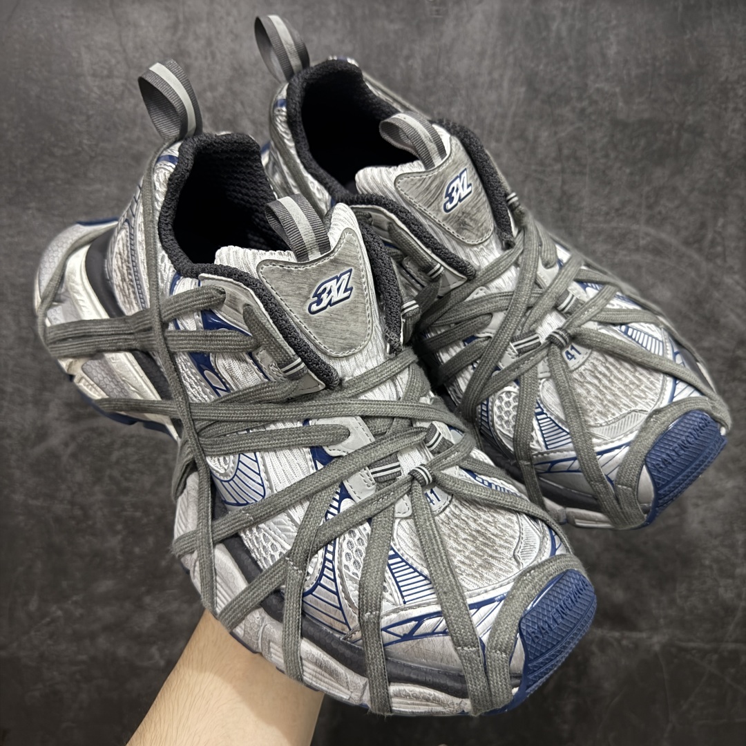 【X版2.0纯原】Balenciaga 3XL 蜘蛛侠 全新金属B款绑带 Sneaker XXXL 巴黎世家 系带老爹鞋 市面最顶没有之一 原厂楦头生产 网布 超纤 均采购于 原厂材料 不然穿出门就是一眼假 大底独立模具开发 细节修正 无数次版型调整 鞋子可随意对比正品! 尺码:35/46(偏大一码)-选品中心