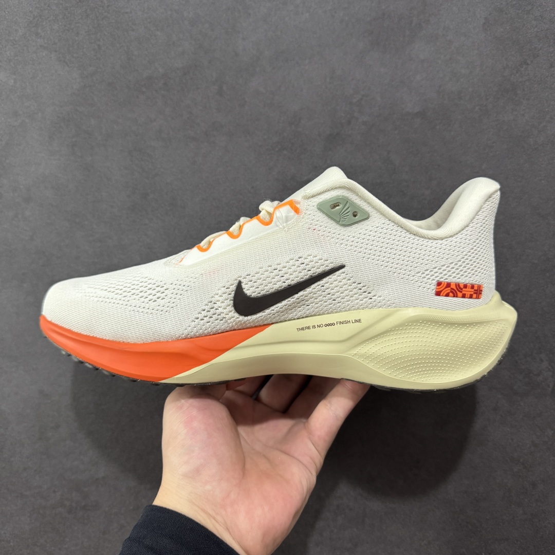  
【纯原】NK Air Zoom Pegasus 41登月 飞马跑鞋 HV5975-102
鞋面采用外