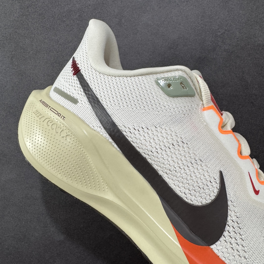  
【纯原】NK Air Zoom Pegasus 41登月 飞马跑鞋 HV5975-102
鞋面采用外