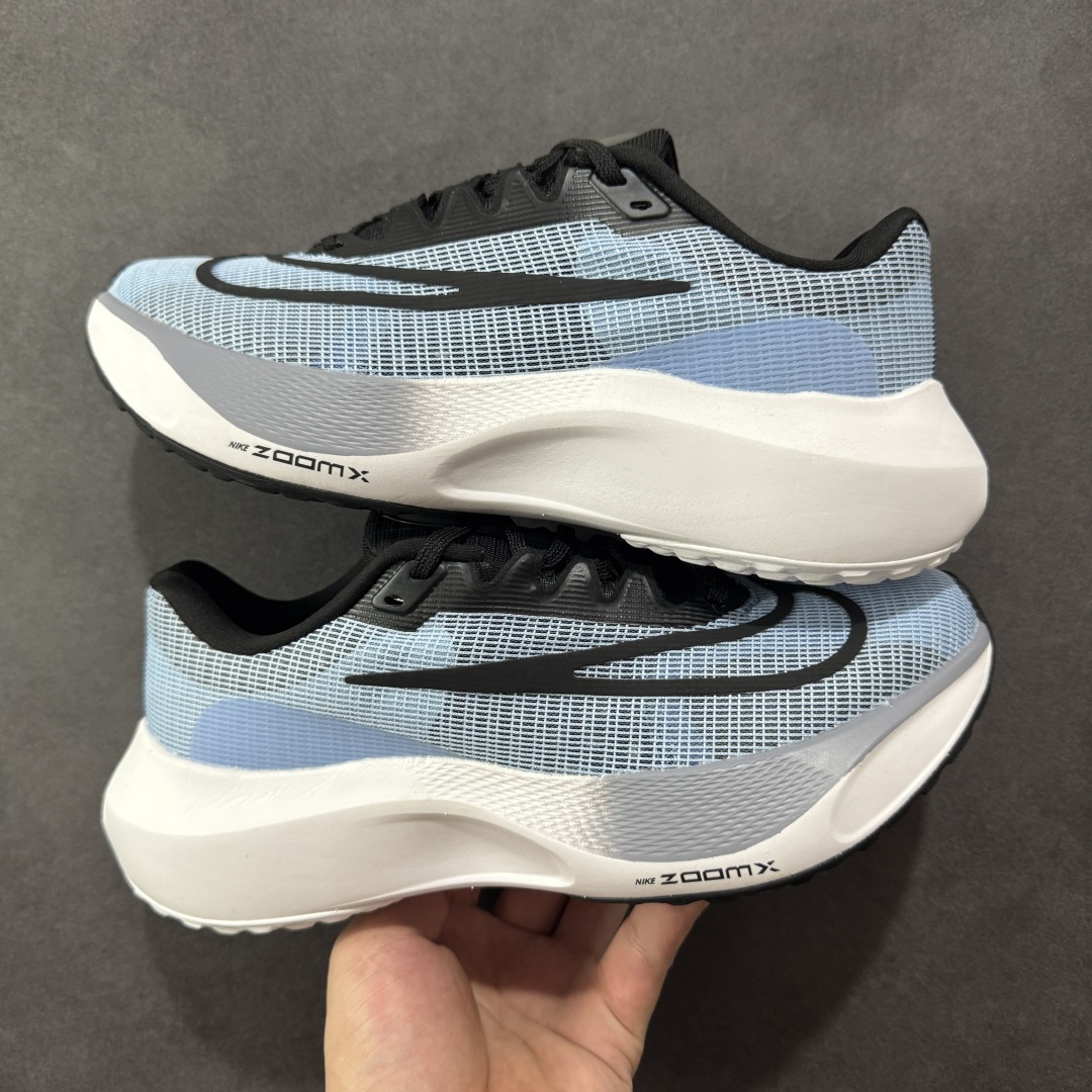  
【纯原】NK Zoom Fly 5飞行5代马拉松系列低帮透气休闲运动慢跑鞋 DM8968-401
#
