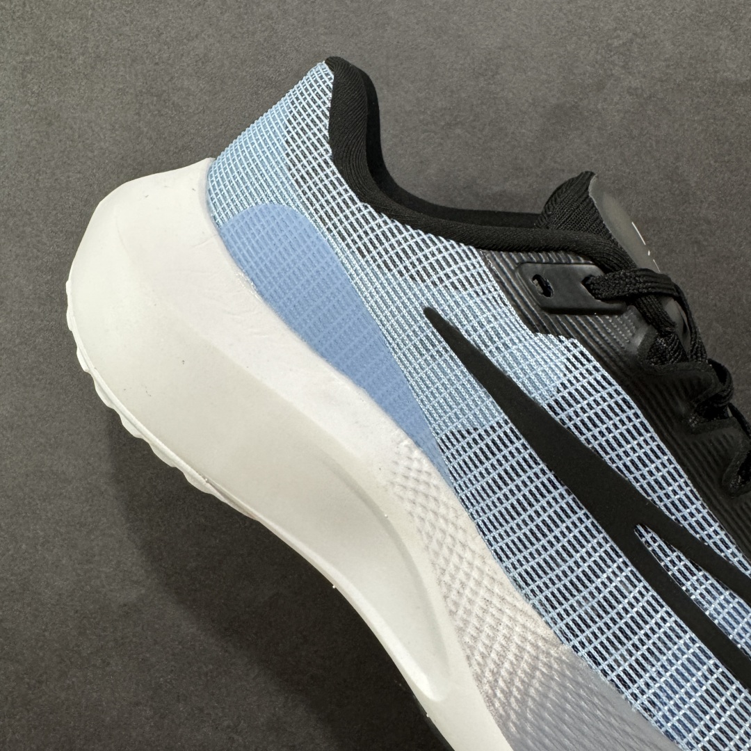 
【纯原】NK Zoom Fly 5飞行5代马拉松系列低帮透气休闲运动慢跑鞋 DM8968-401
#