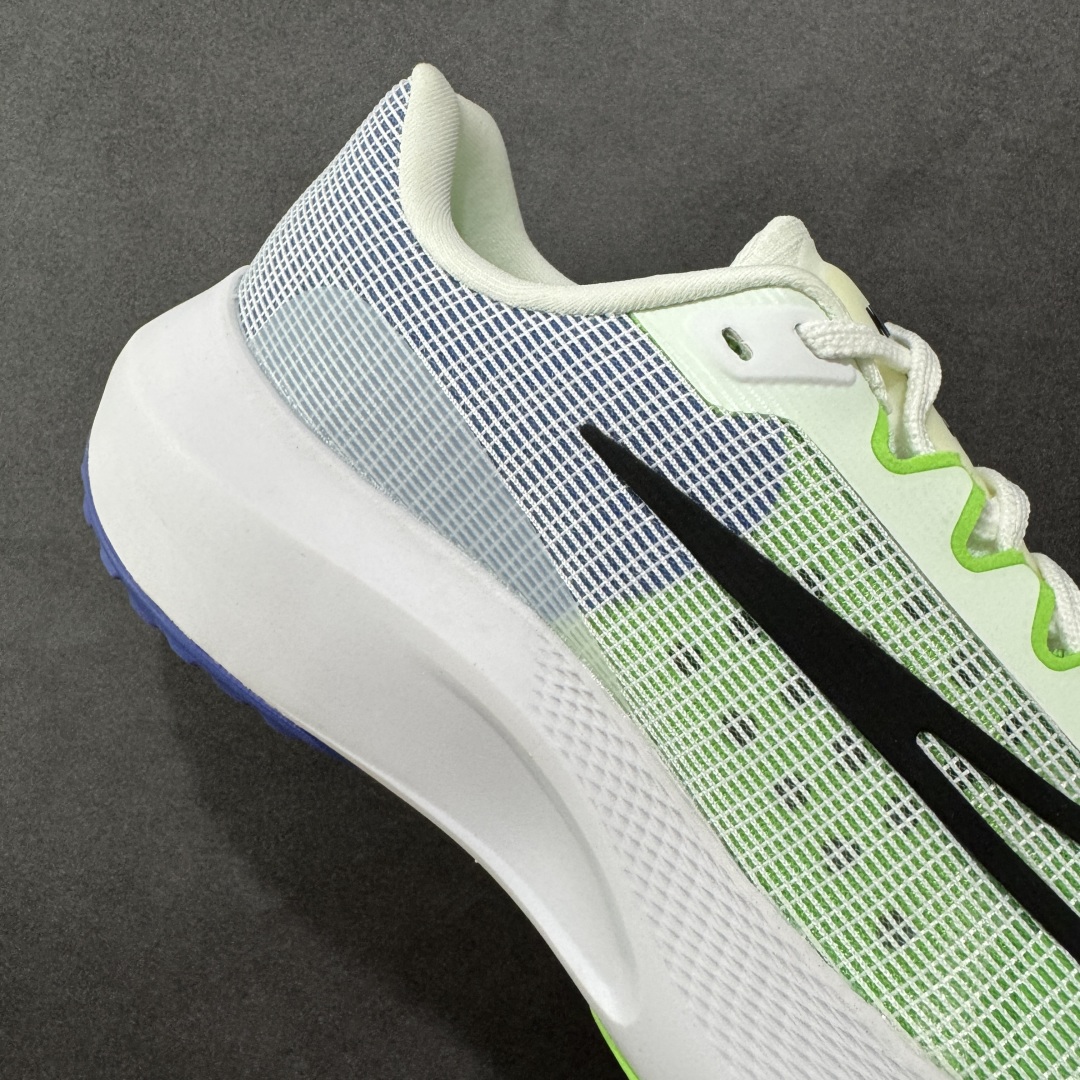  
【纯原】NK Zoom Fly 5飞行5代马拉松系列低帮透气休闲运动慢跑鞋 DM8968-101
#