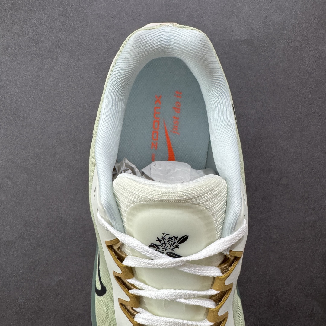  
【纯原】NK Zoom Fly 5飞行5代马拉松系列低帮透气休闲运动慢跑鞋 FV3632-301
#