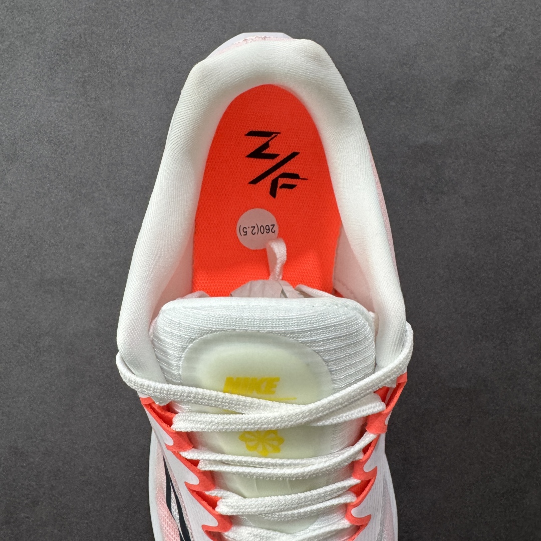  
【纯原】NK Zoom Fly 5飞行5代马拉松系列低帮透气休闲运动慢跑鞋 DM8968-100
#