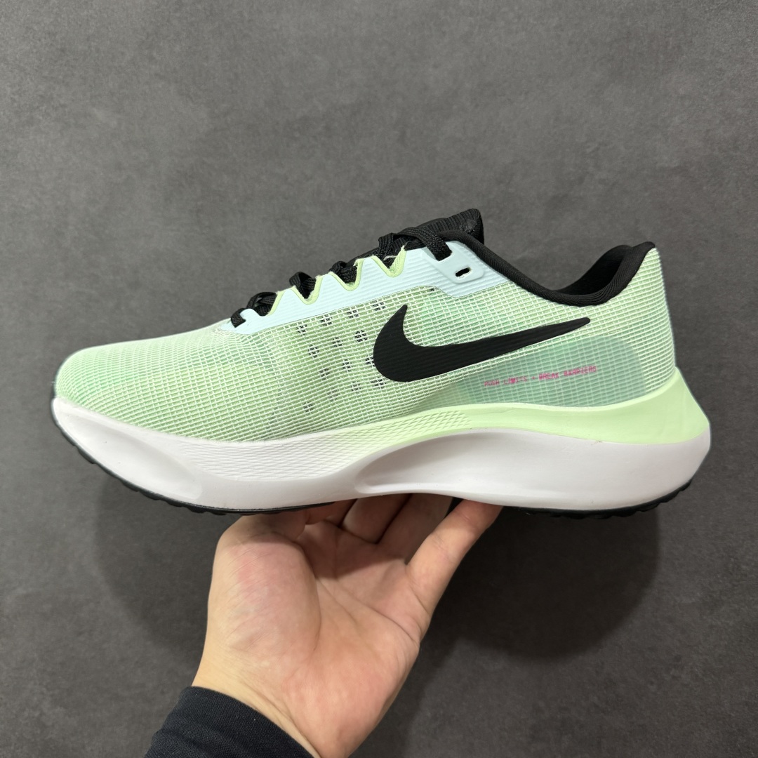  
【纯原】NK Zoom Fly 5飞行5代马拉松系列低帮透气休闲运动慢跑鞋  DM8974-401
