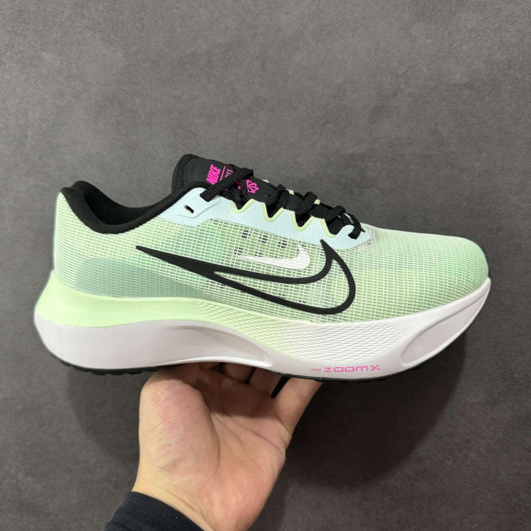  
【纯原】NK Zoom Fly 5飞行5代马拉松系列低帮透气休闲运动慢跑鞋  DM8974-401
