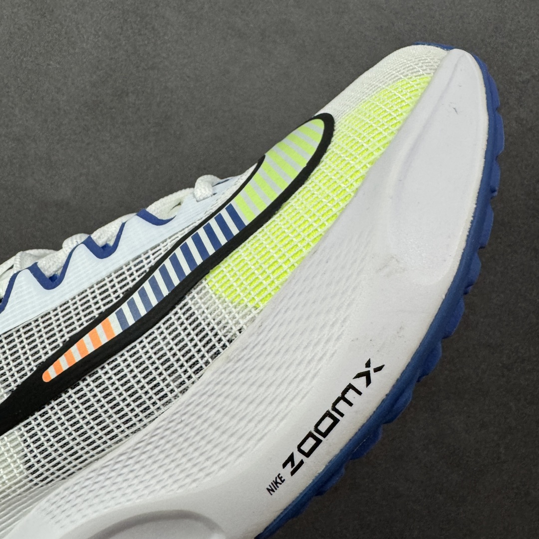  
【纯原】NK Zoom Fly 5飞行5代马拉松系列低帮透气休闲运动慢跑鞋  DX1599-100
