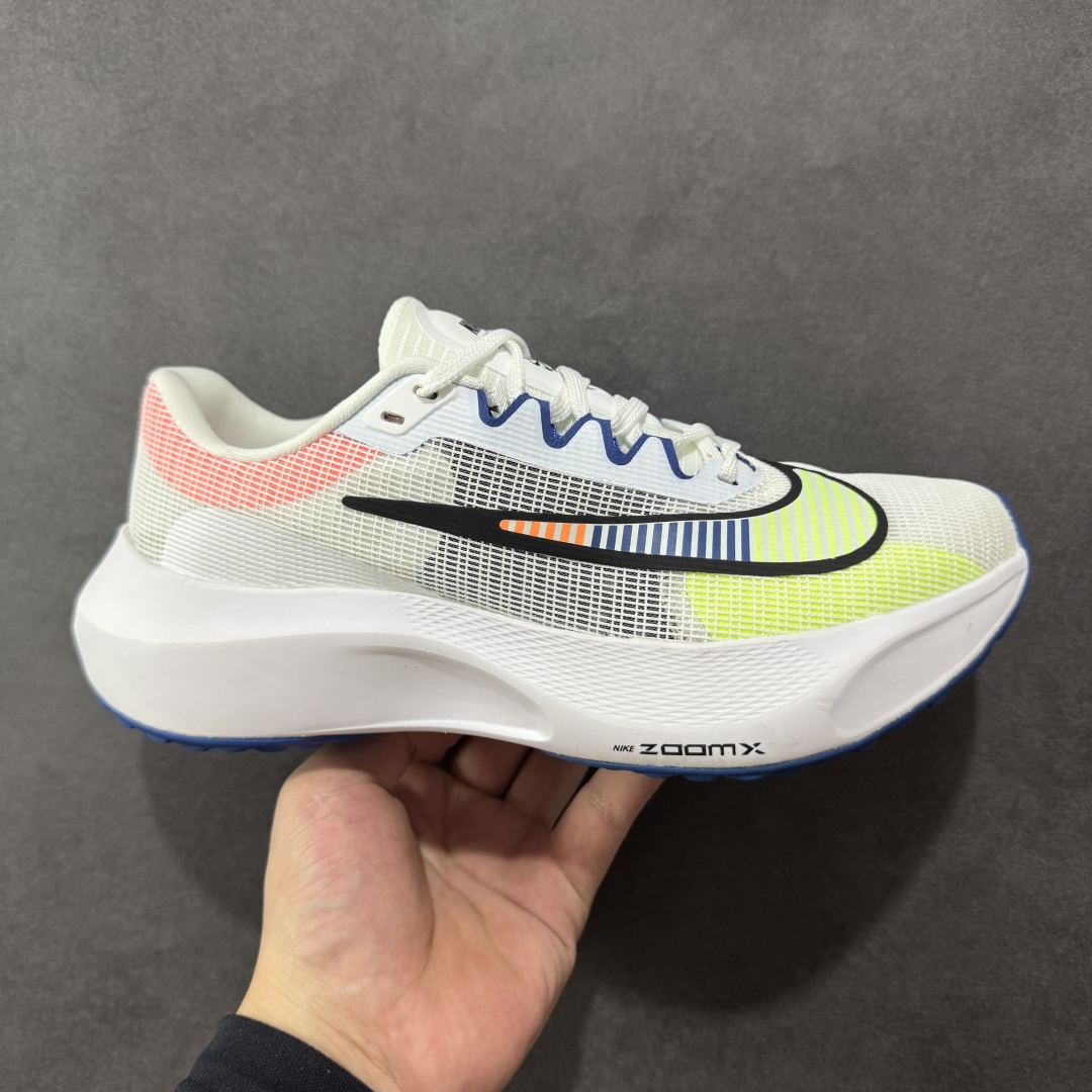  
【纯原】NK Zoom Fly 5飞行5代马拉松系列低帮透气休闲运动慢跑鞋  DX1599-100
