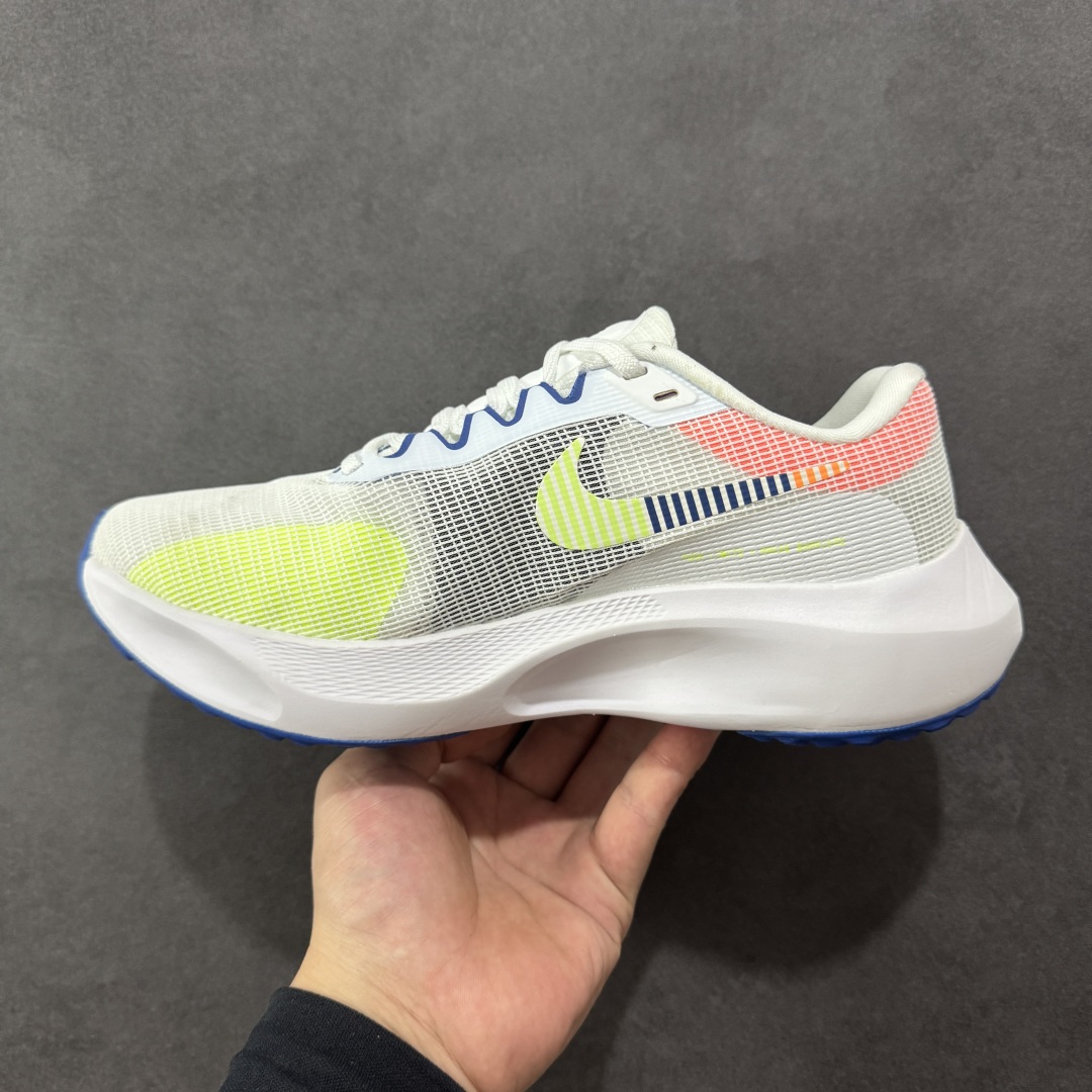 
【纯原】NK Zoom Fly 5飞行5代马拉松系列低帮透气休闲运动慢跑鞋  DX1599-100
