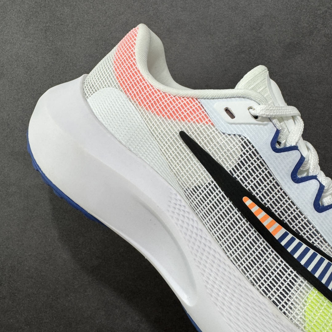  
【纯原】NK Zoom Fly 5飞行5代马拉松系列低帮透气休闲运动慢跑鞋  DX1599-100

