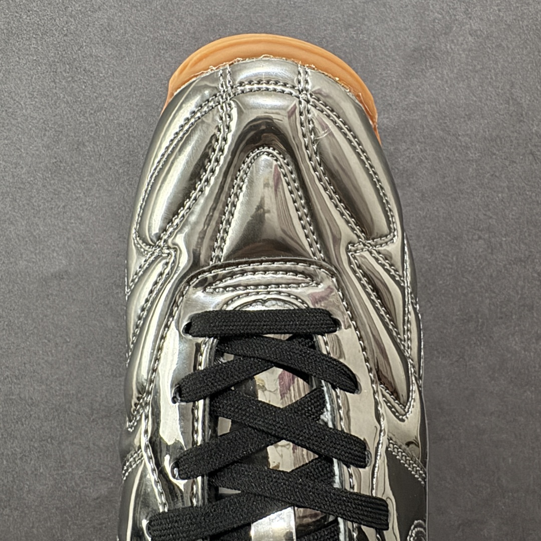 200 FENTY x PUMA Avanti 长舌鞋款 爆款上线 焕新诠释足球潮流时尚 398671-01