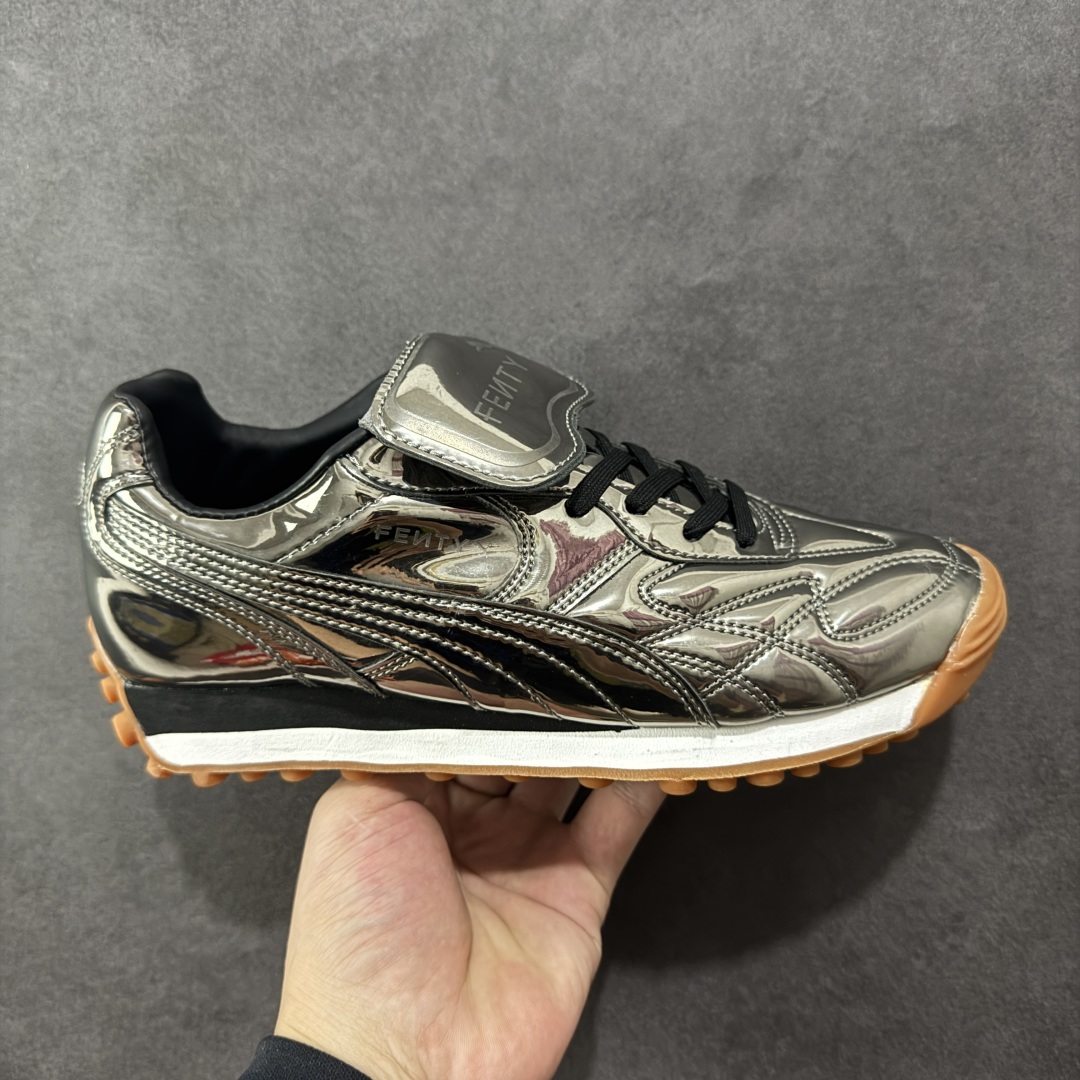 200 FENTY x PUMA Avanti 长舌鞋款 爆款上线 焕新诠释足球潮流时尚 398671-01